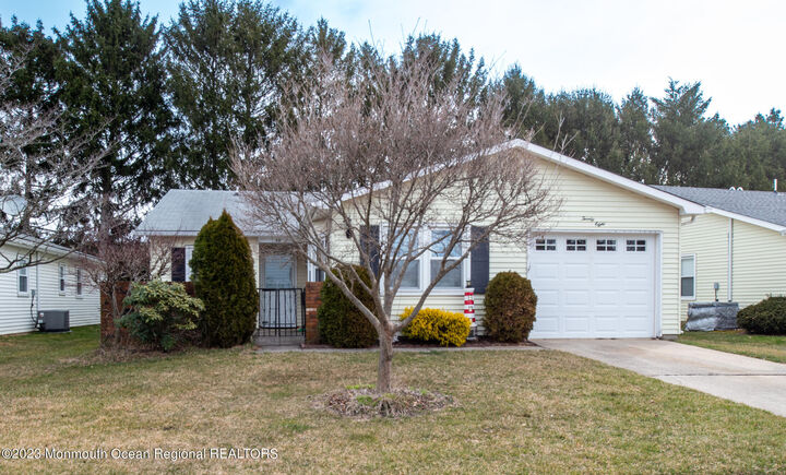 28 Abbey Road  Brick NJ 08723 photo