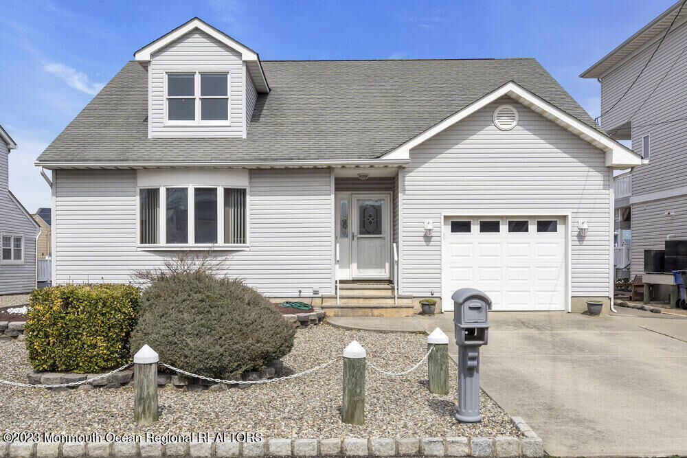 Property Photo: 3466 E Lisbon Avenue NJ 08753