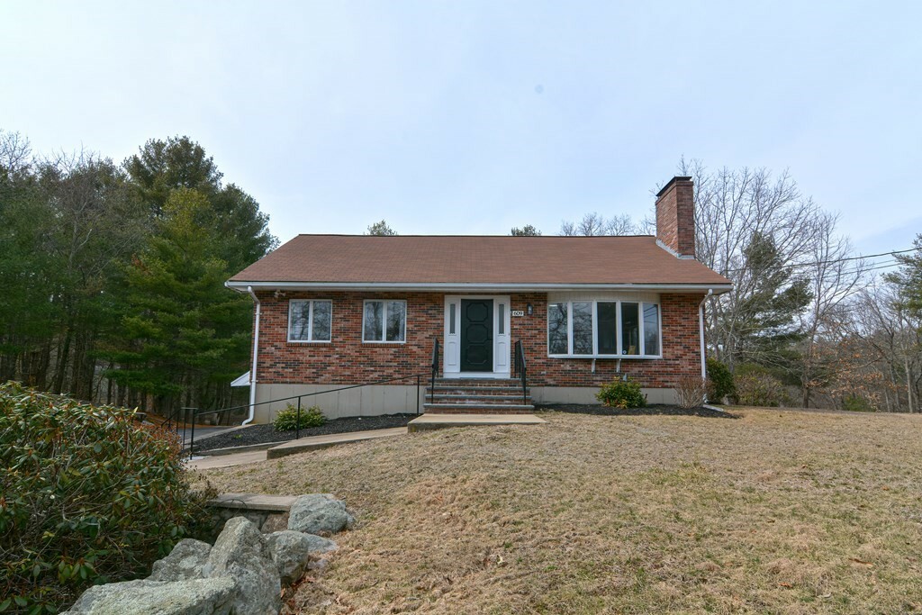 Property Photo:  609 Lincoln Road  MA 02081 