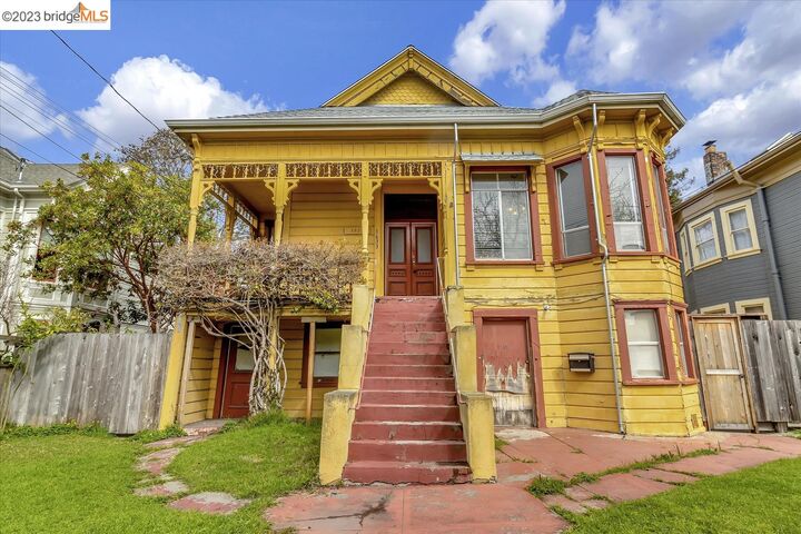 1633 Harmon St  Berkeley CA 94703 photo
