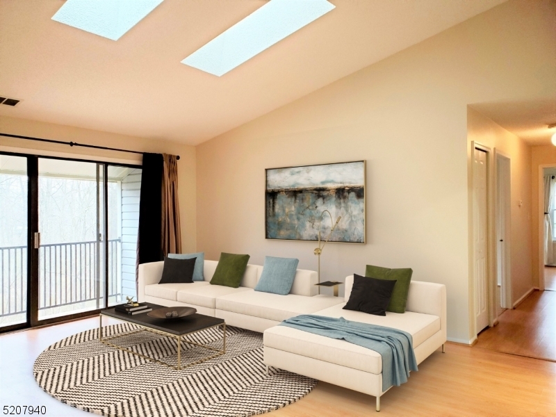 Property Photo:  33 Baldwin Ct  NJ 07920 