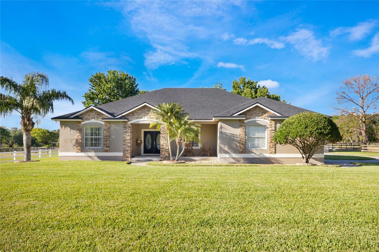 Property Photo:  4010 Dorwood Drive  FL 32818 