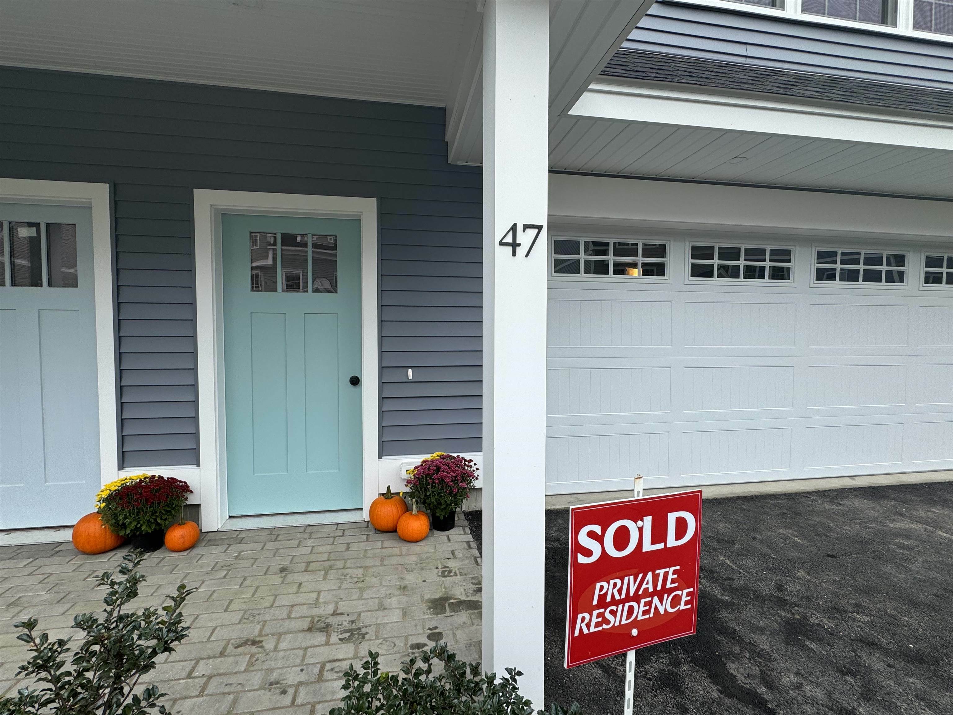Property Photo: 47 Green Road 33 NH 03857