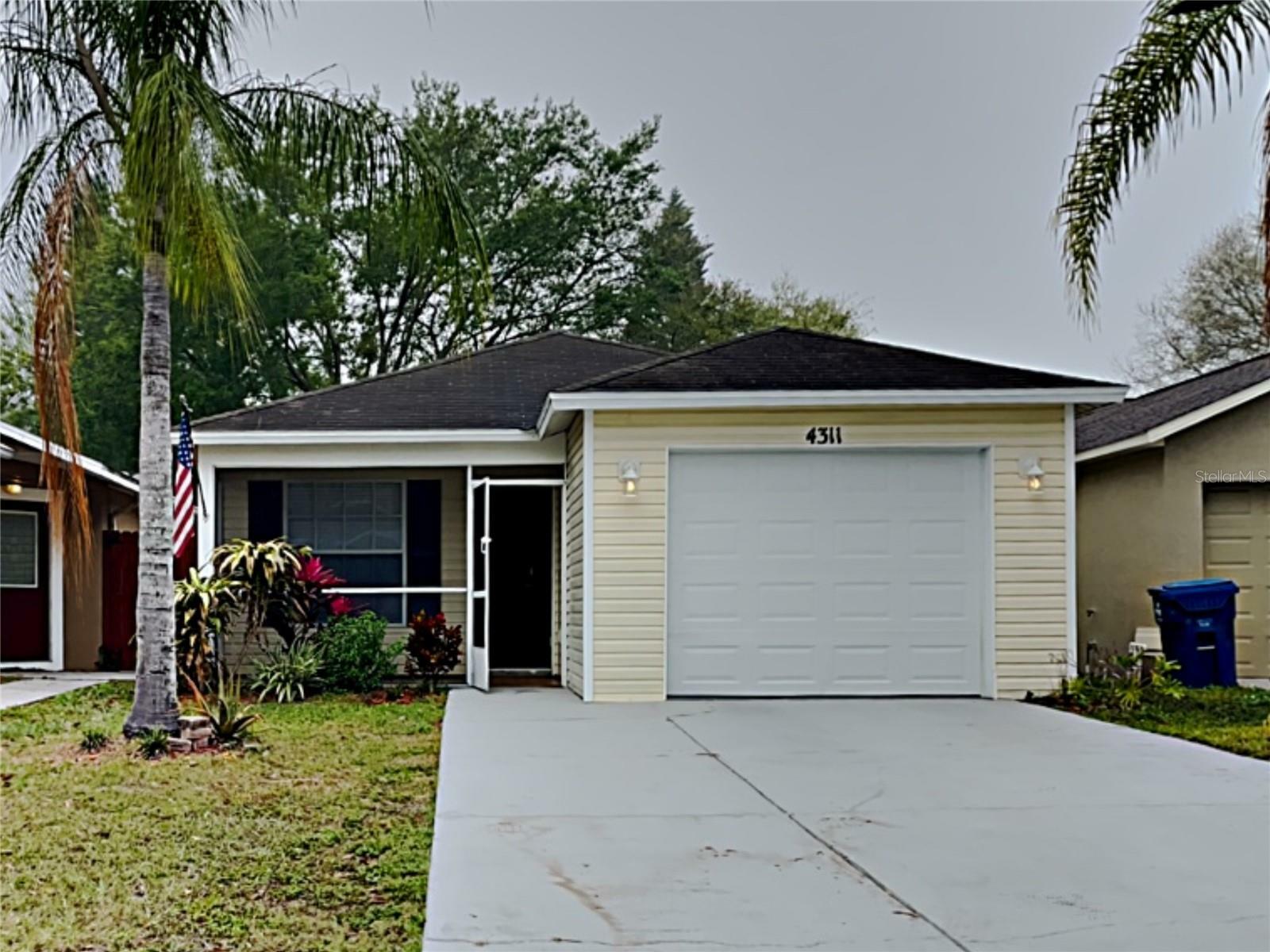 Property Photo:  4311 Longshore Drive  FL 34639 