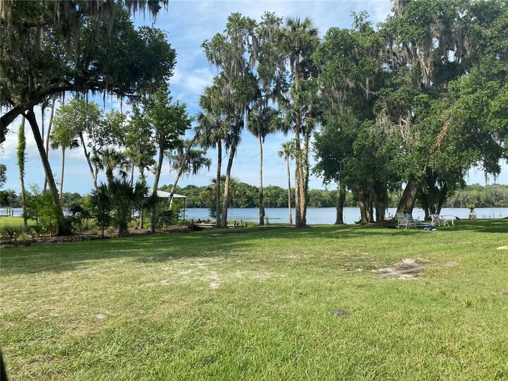 Property Photo: 25644 Perch Road FL 32102