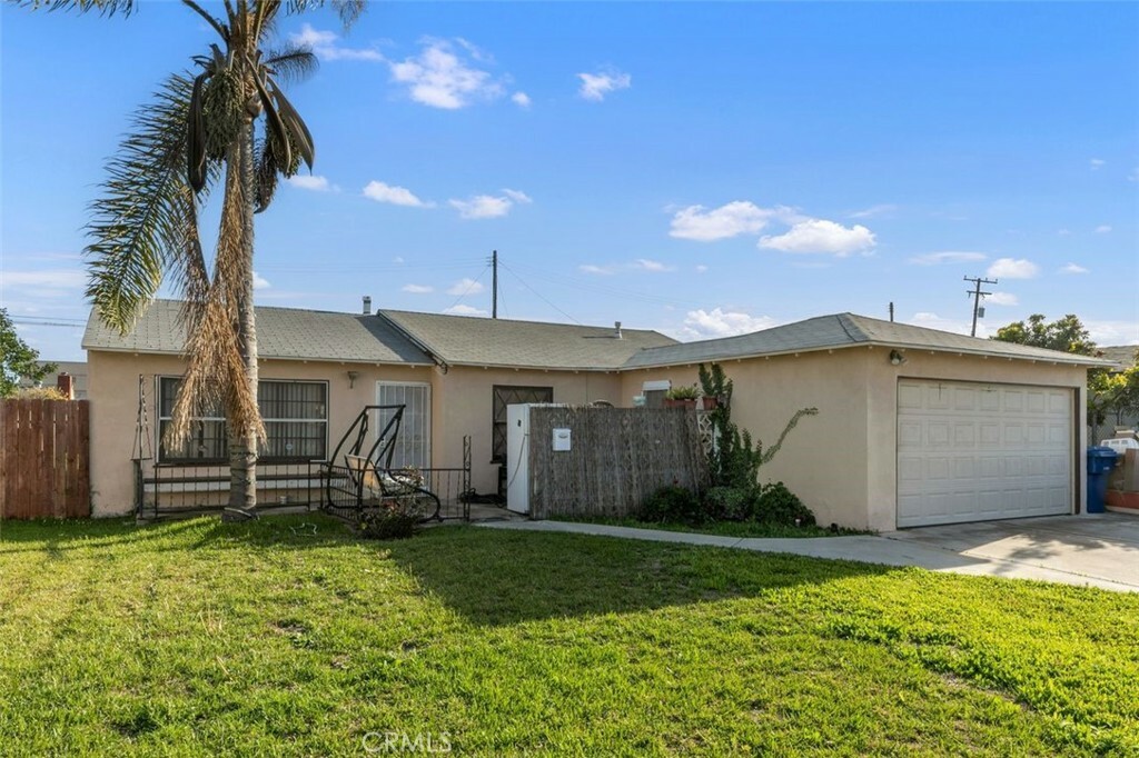 Property Photo:  9032 Yermo Way  CA 92683 