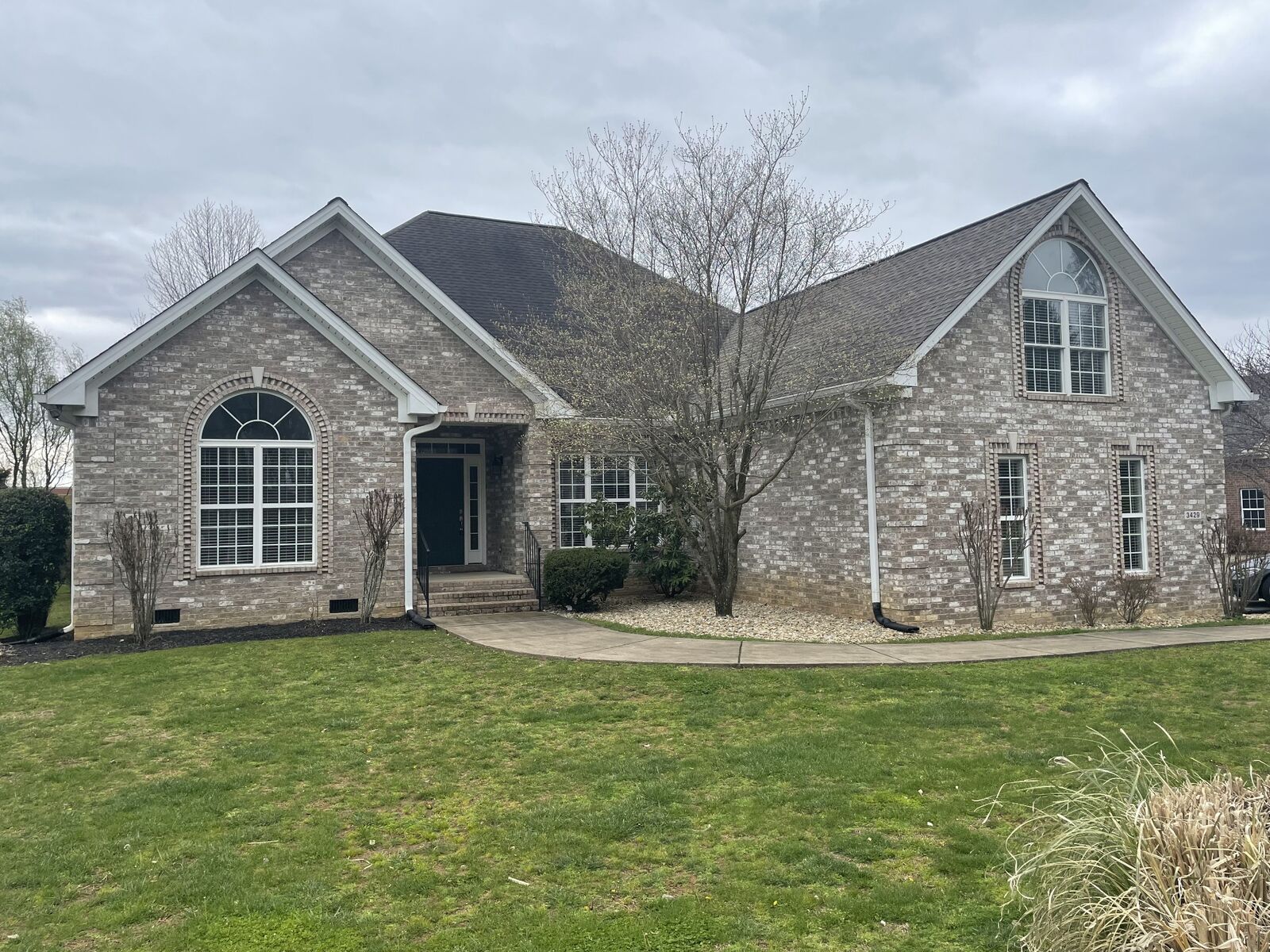 Property Photo: 3429 Deerview Dr TN 37128