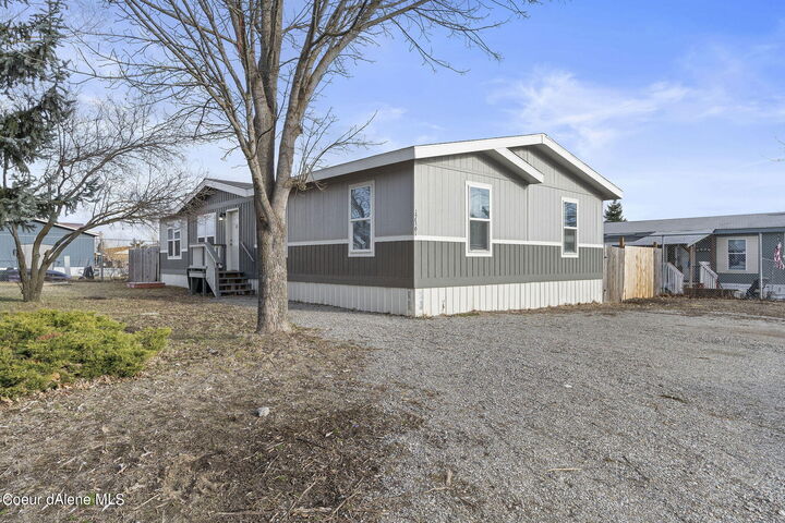 3 bed Post Falls home for sale 17361 W Santiago Cir, Post Falls, ID 83854