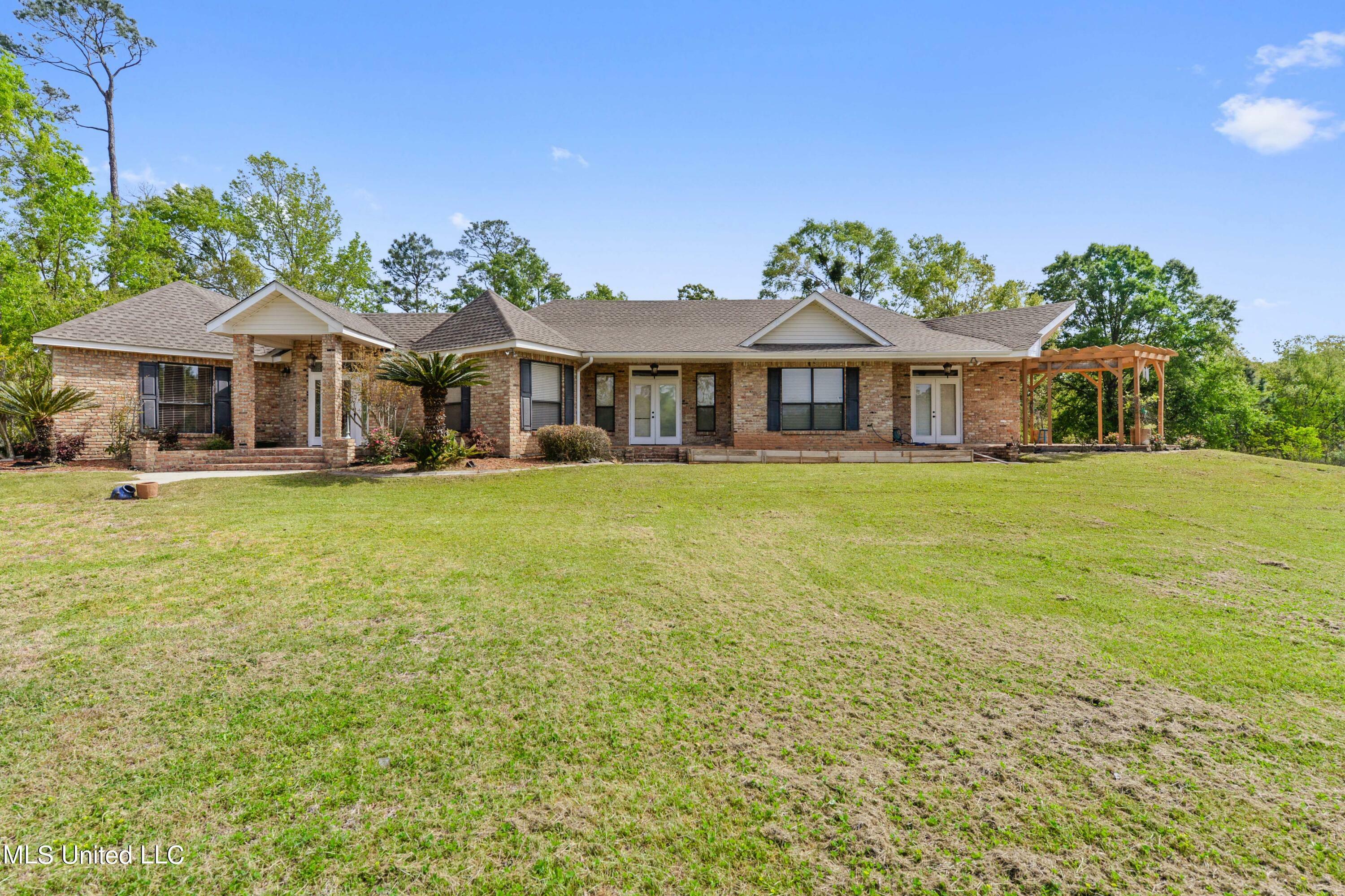 Property Photo:  1292 Bloom Place  MS 39576 