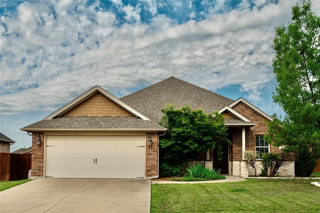 Property Photo:  3932 Palomino Drive  TX 76116 