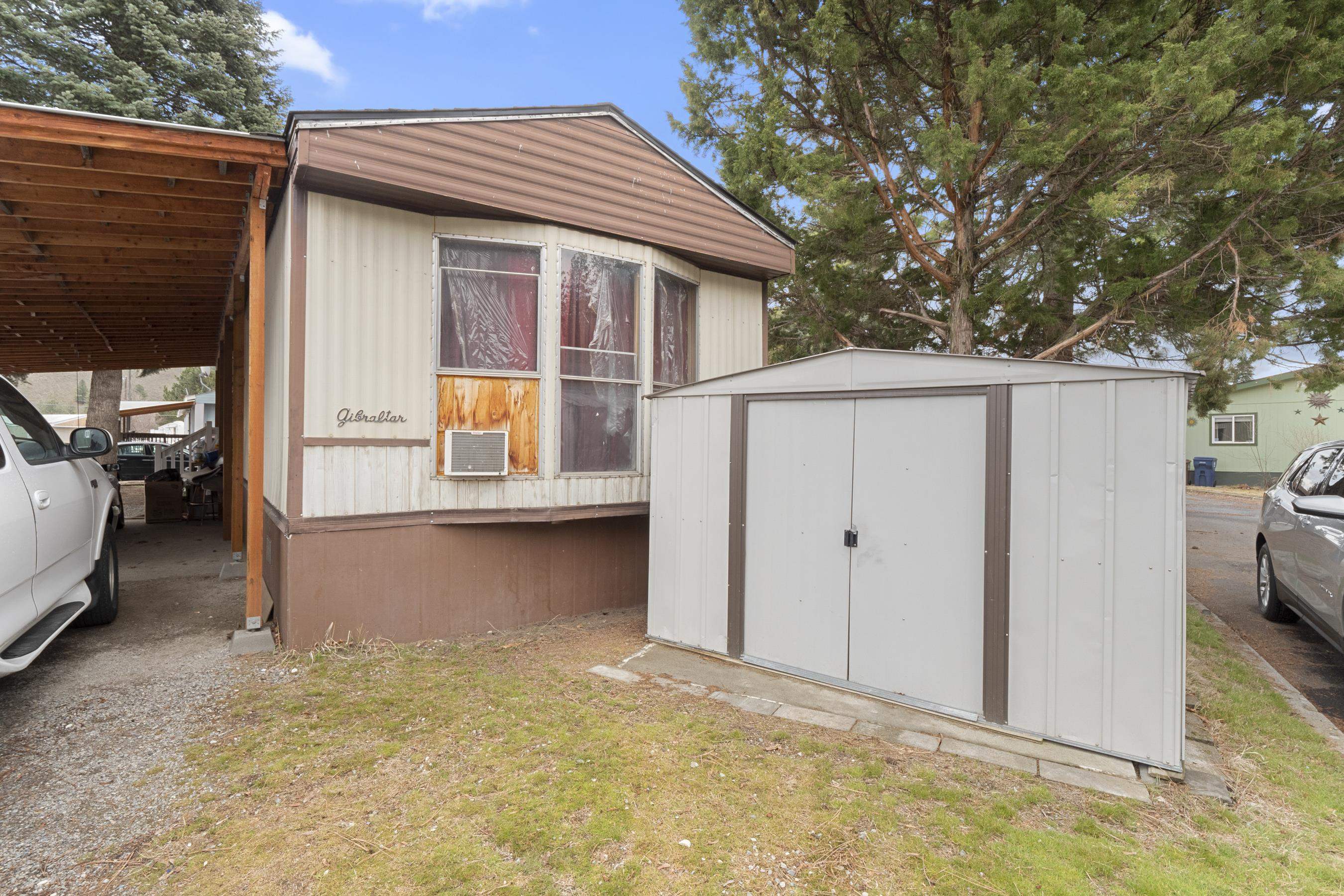Property Photo: 2002 Inland Empire Way #13 WA 99224