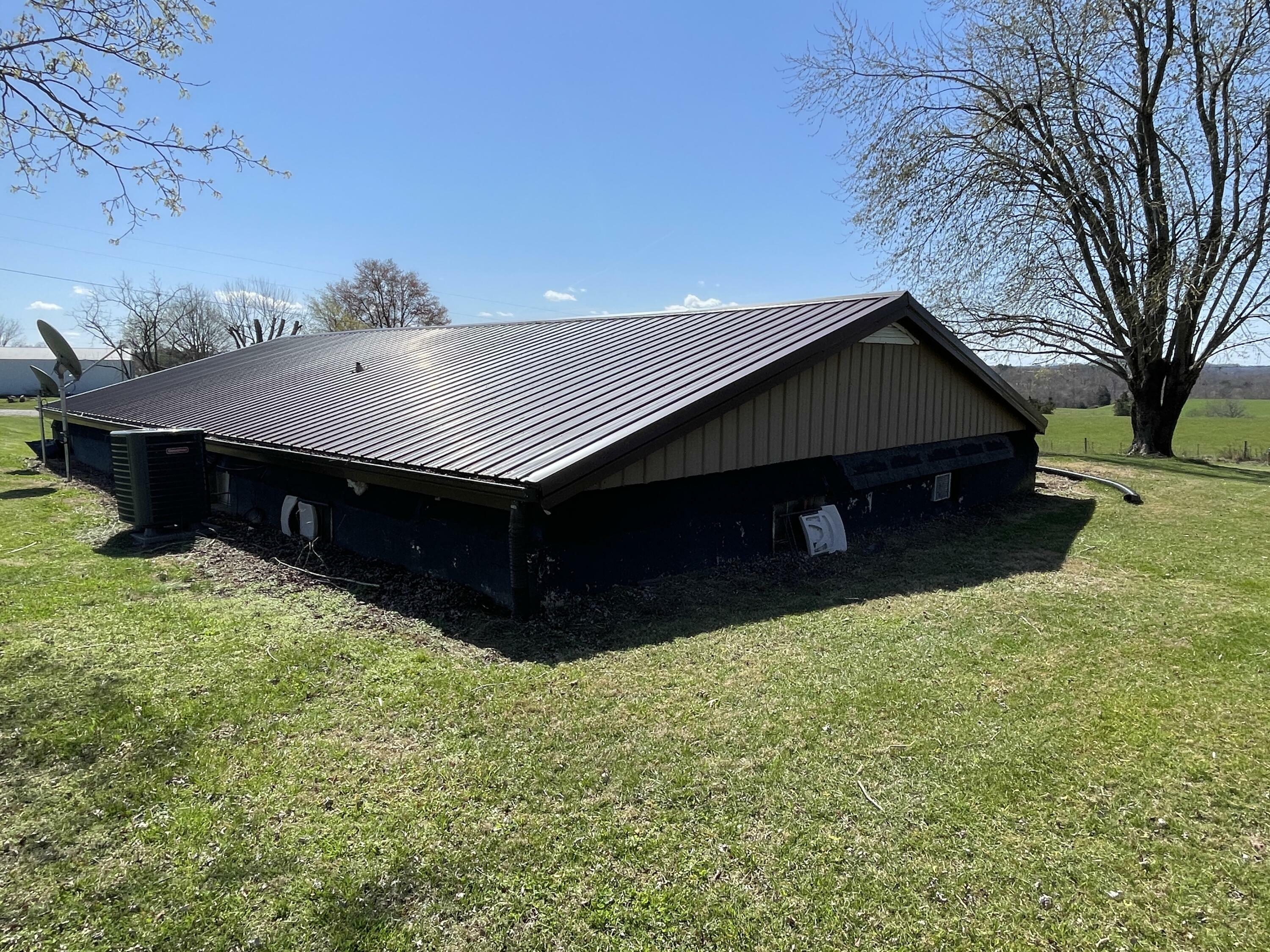 Property Photo:  1637 Calvary Ridge Road  KY 42566 