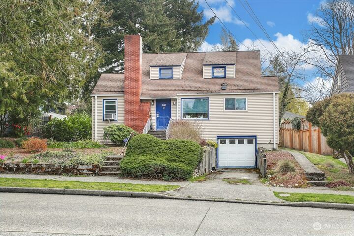 Property Photo:  6214 40th Avenue NE  WA 98115 