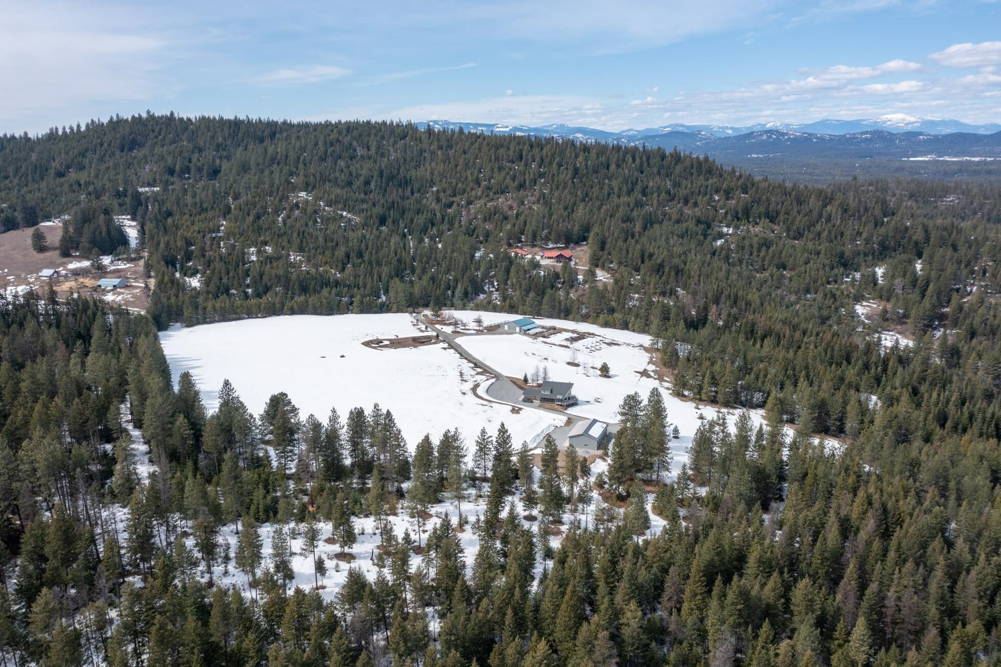 Property Photo: 941 Lillijard Rd WA 99156