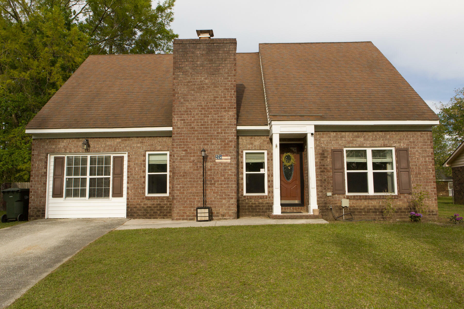 Property Photo: 404 Terrier Road SC 29445