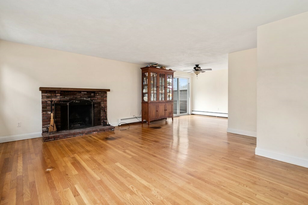 Property Photo:  106 Green St. 1  MA 01945 