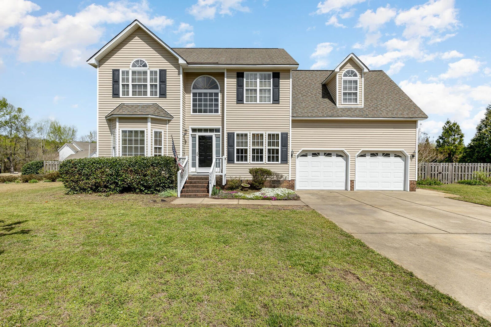 Property Photo: 5564 Spence Plantation Lane NC 27540