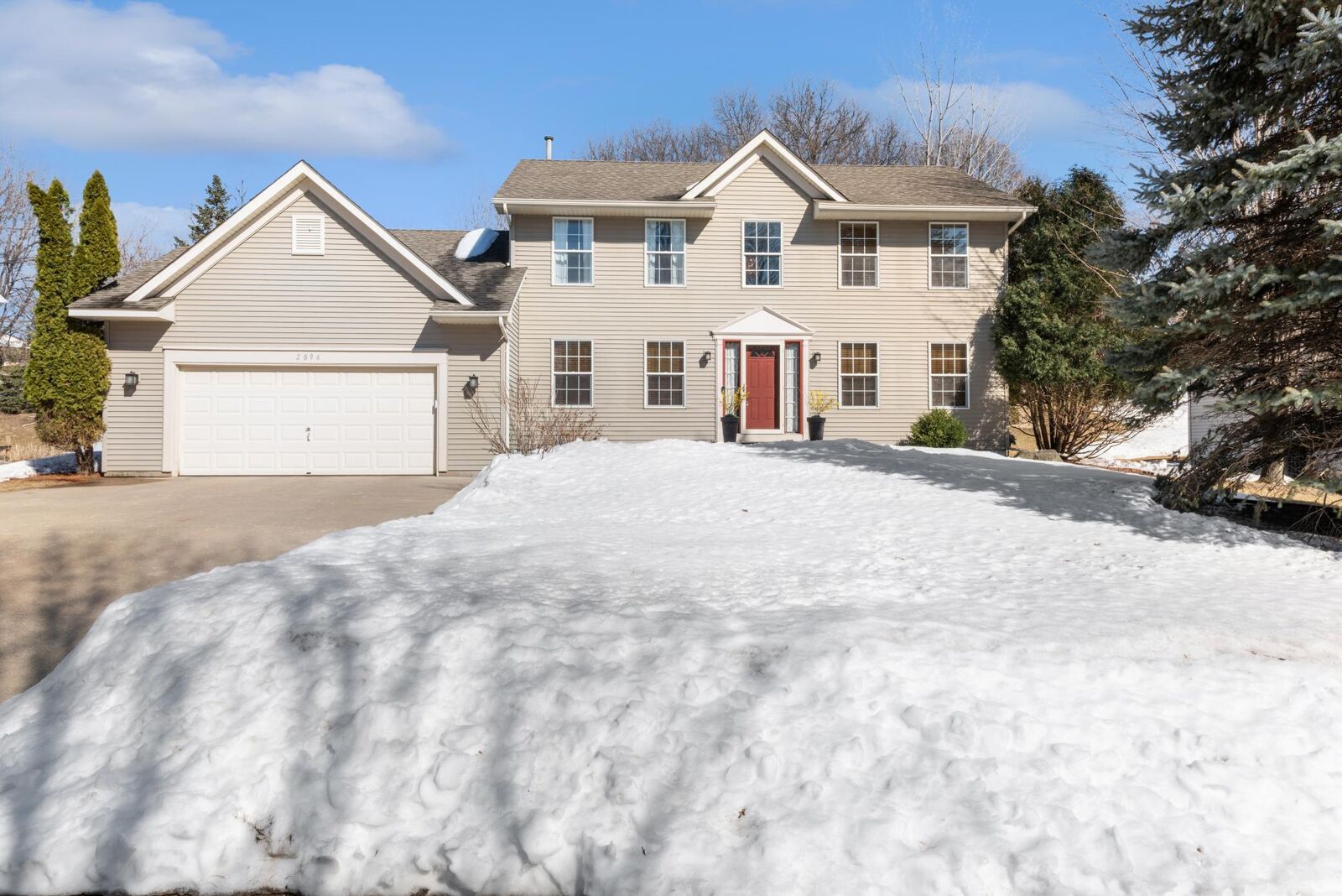 Property Photo:  2896 Highridge Terrace  MN 55121 