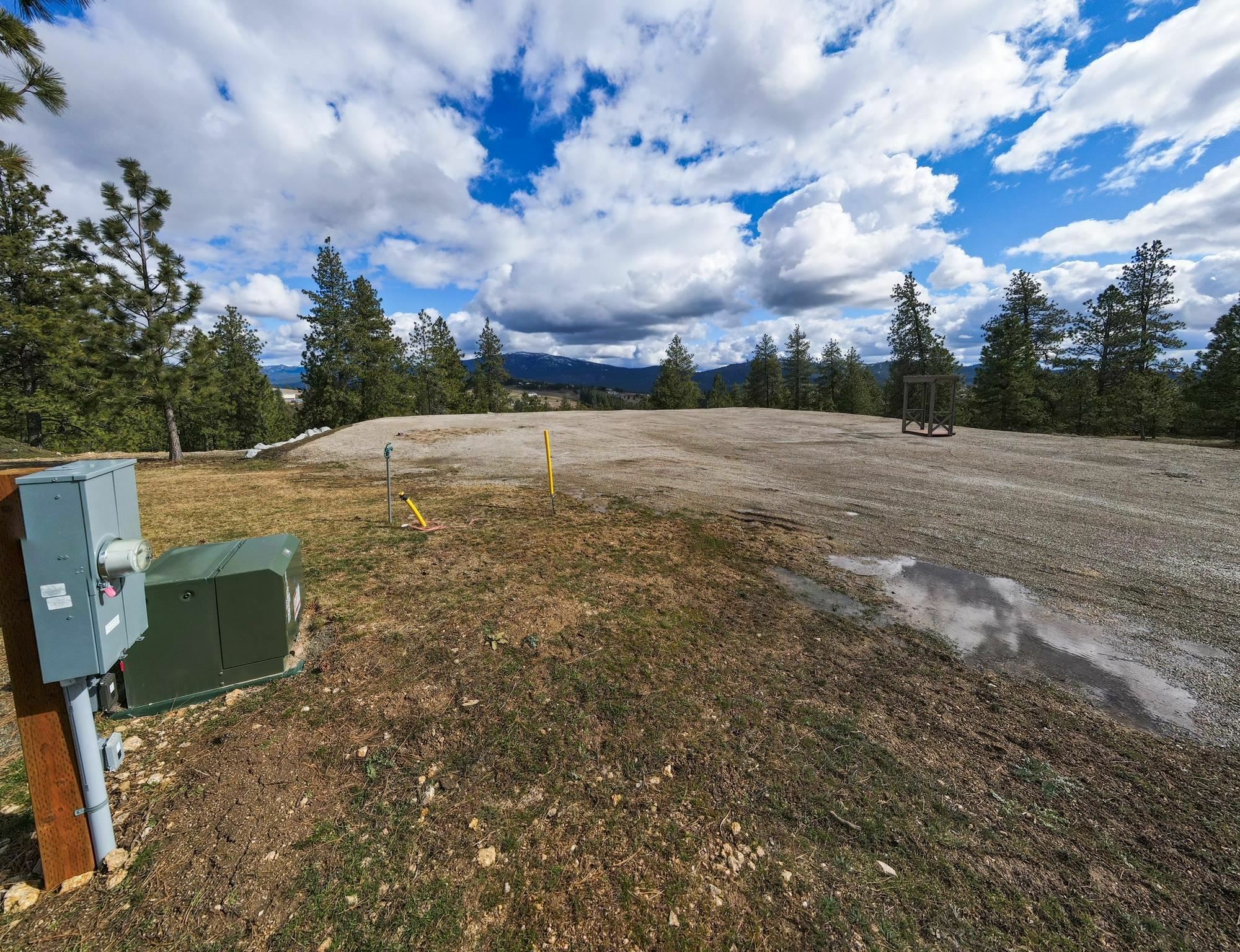 Property Photo: 13931 E Hunters Ridge Ln WA 99206