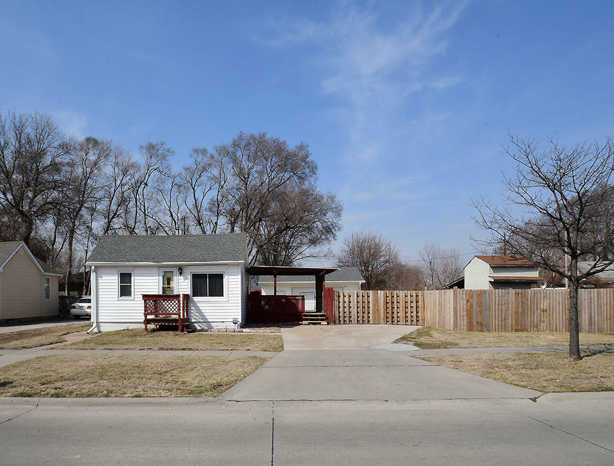 Property Photo:  2216 S 13  Street  IA 51501 