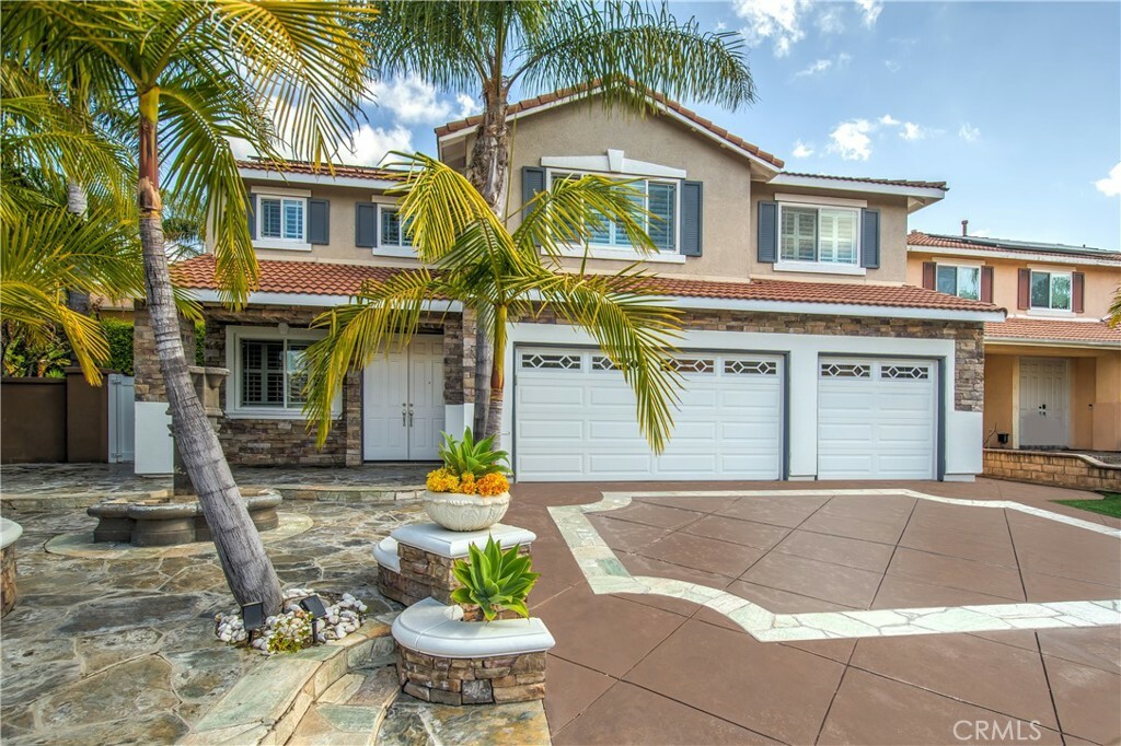 Property Photo: 29 Monument Place CA 92602
