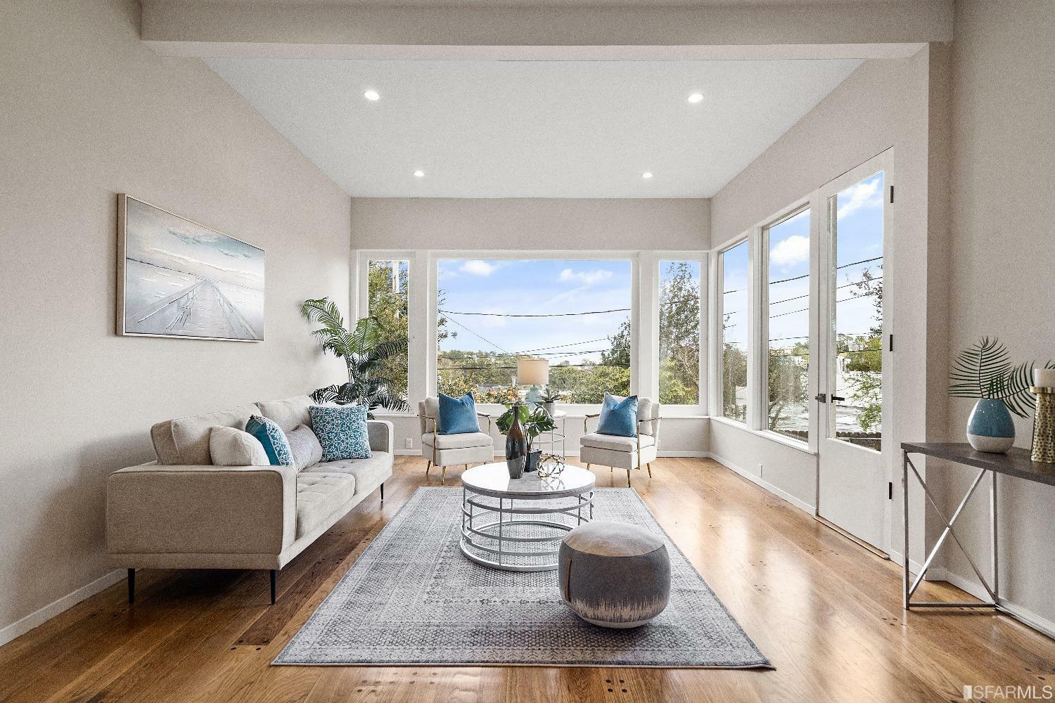 Property Photo: 527 Teresita Boulevard CA 94127