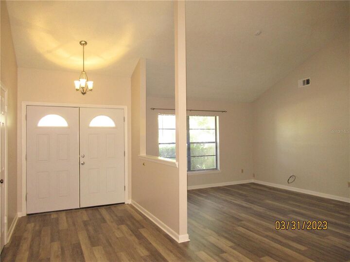 Property Photo:  4213 Spring Way Circle  FL 33596 