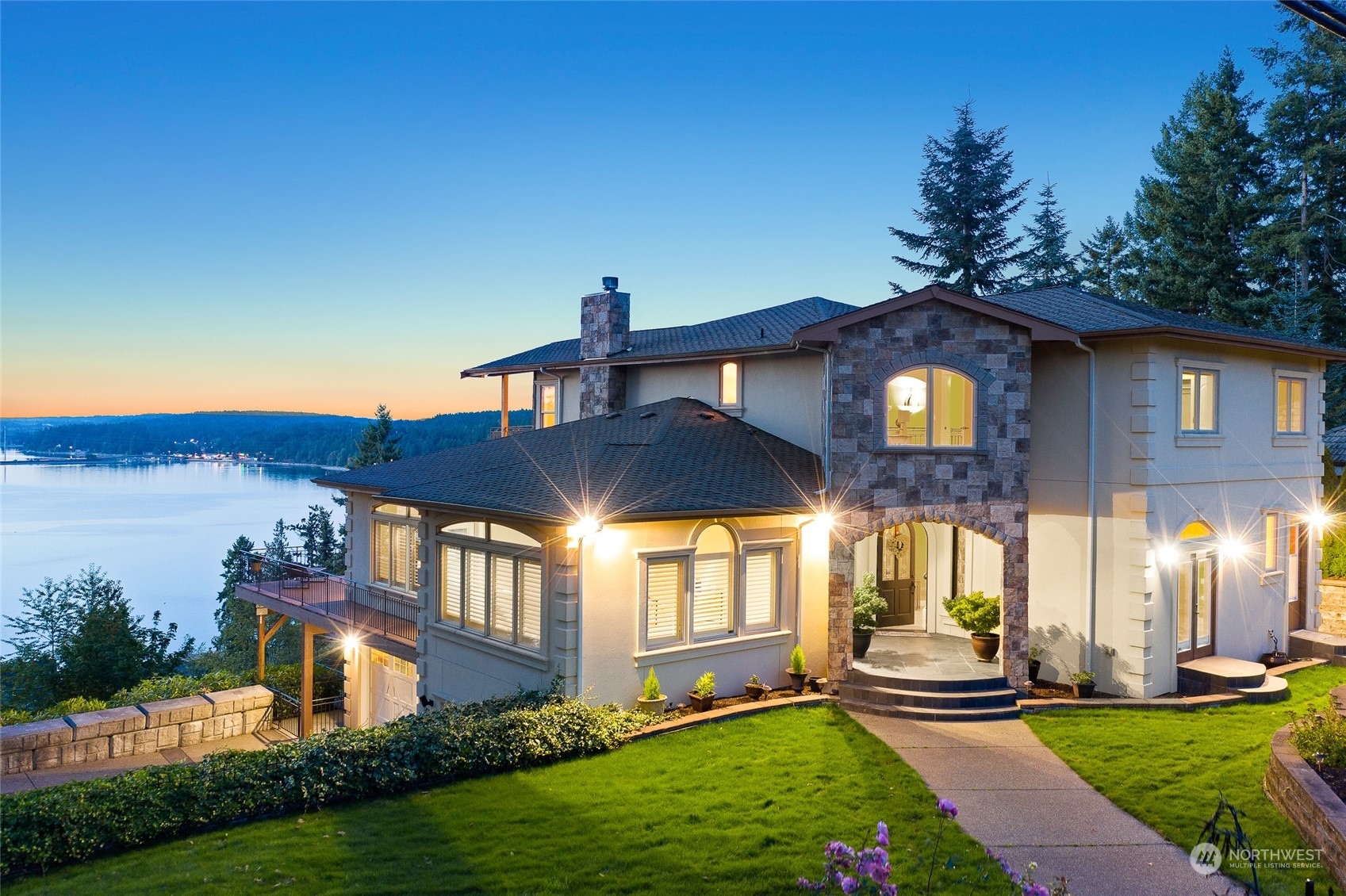 Property Photo: 6919 Woodhill Drive NW WA 98332