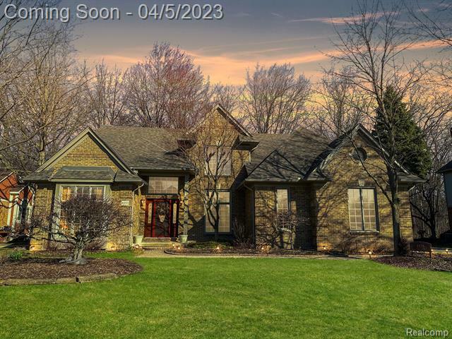 Property Photo:  4455 Vineyards Blvd  MI 48314 