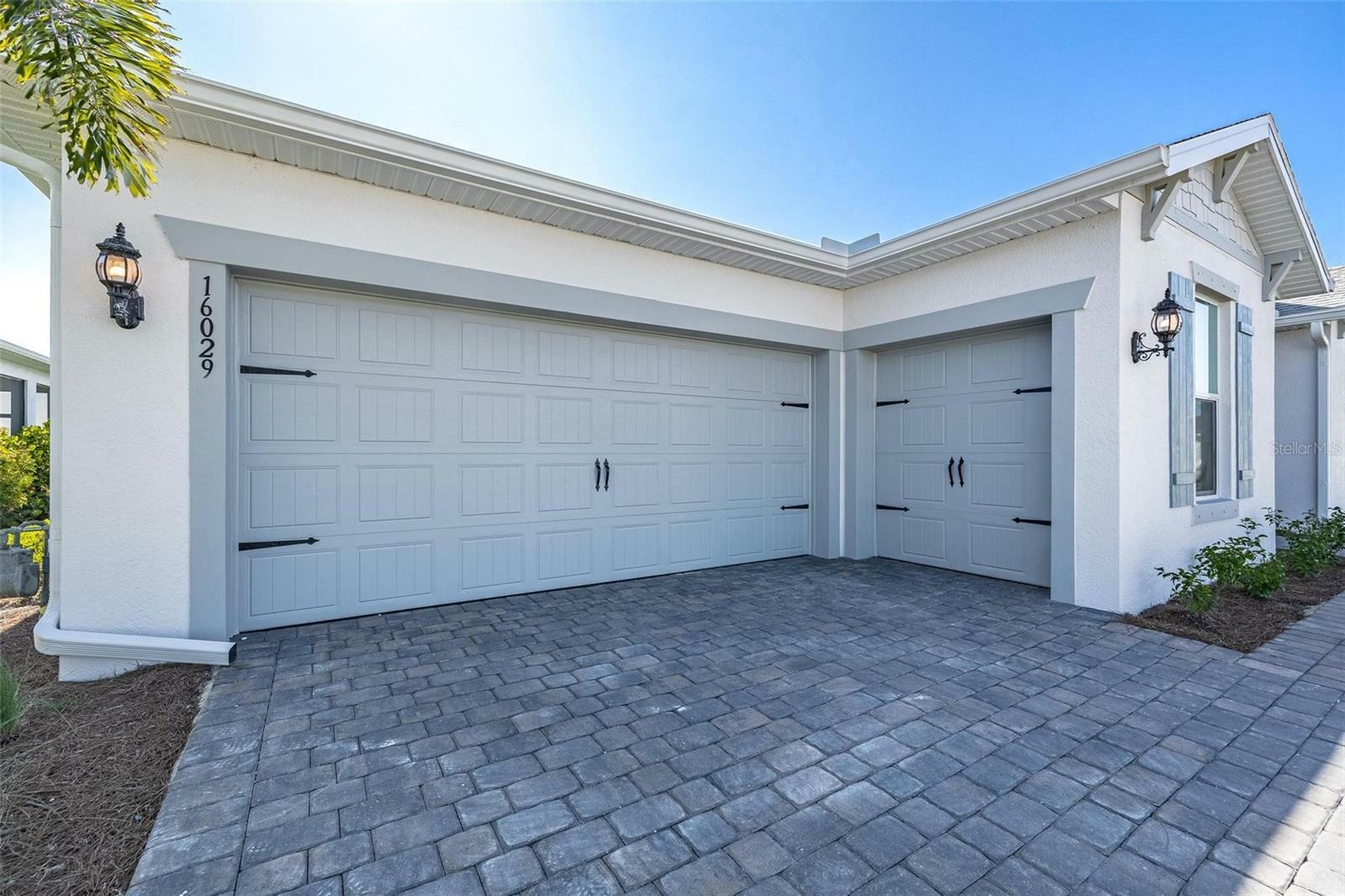 Property Photo: 16029 Shoreline Drive FL 33982
