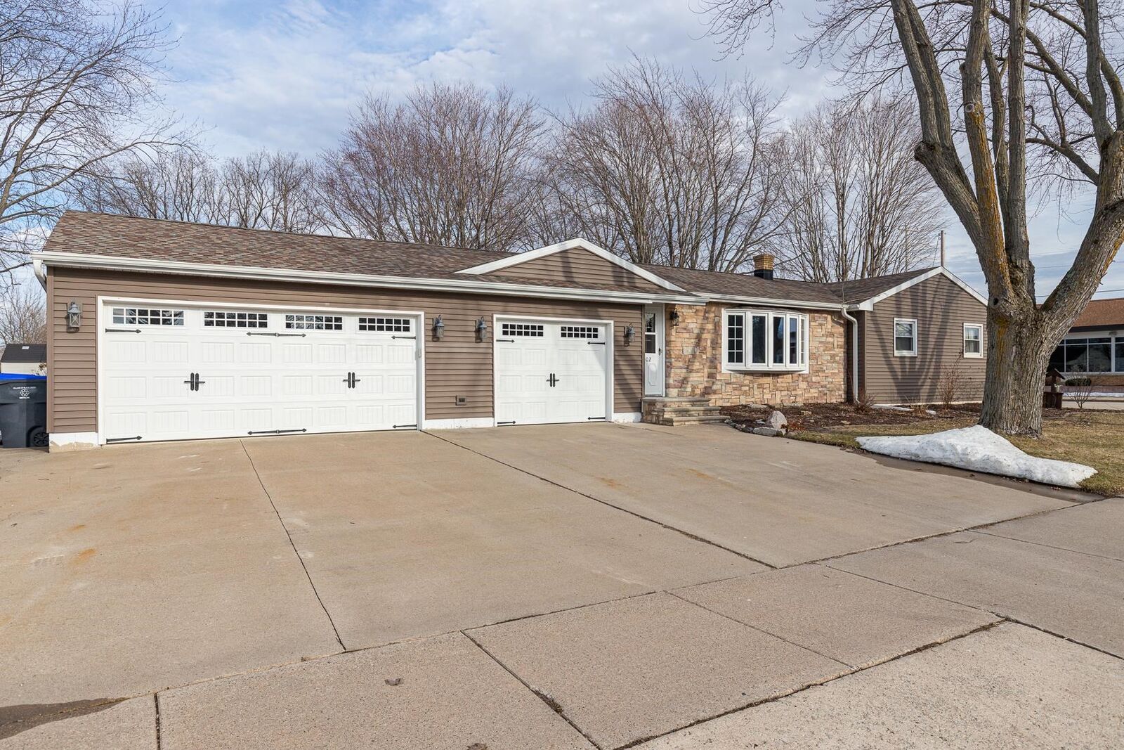 Property Photo: 102 N Elm Street WI 54106