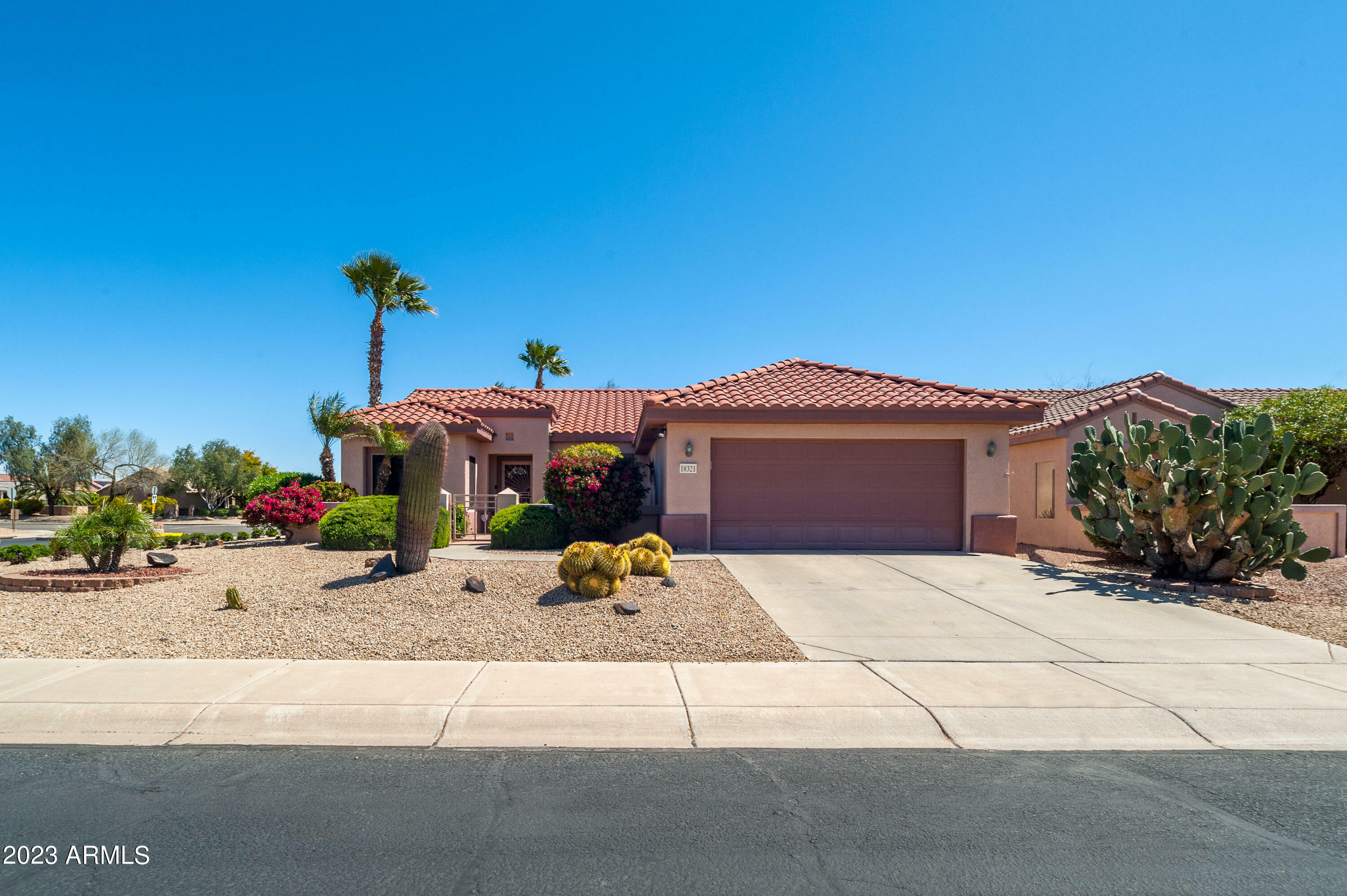 Property Photo:  18321 N Verde Roca Drive  AZ 85374 