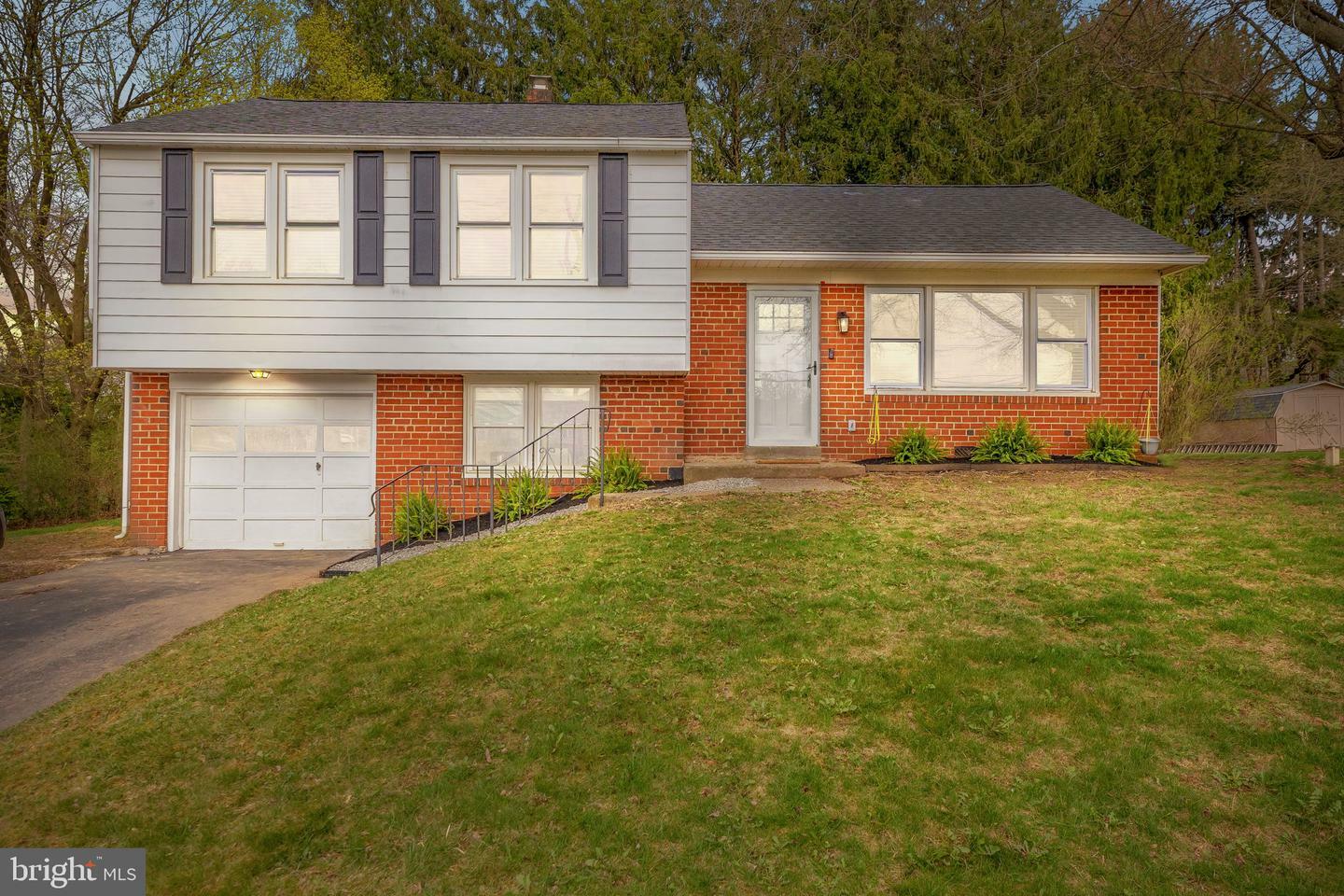 Property Photo: 1267 Phoenixville Pike PA 19380