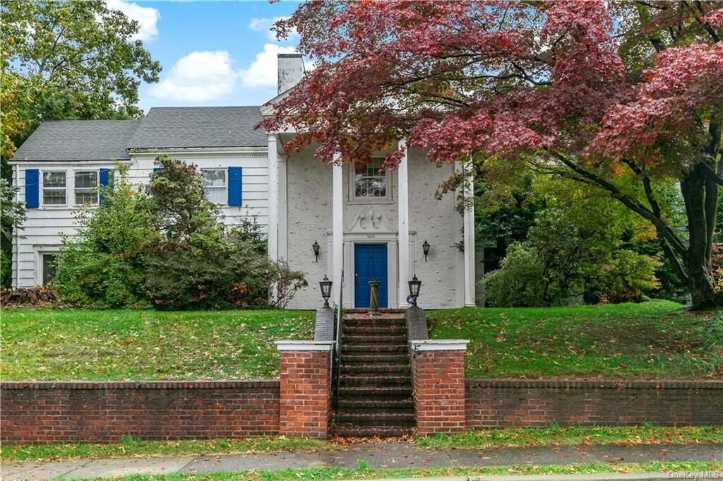 Property Photo:  1448 Riverview Avenue  NY 10566 