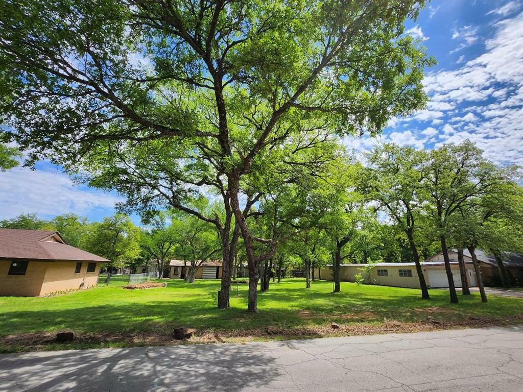 Property Photo:  602 Cedar Street  TX 76067 