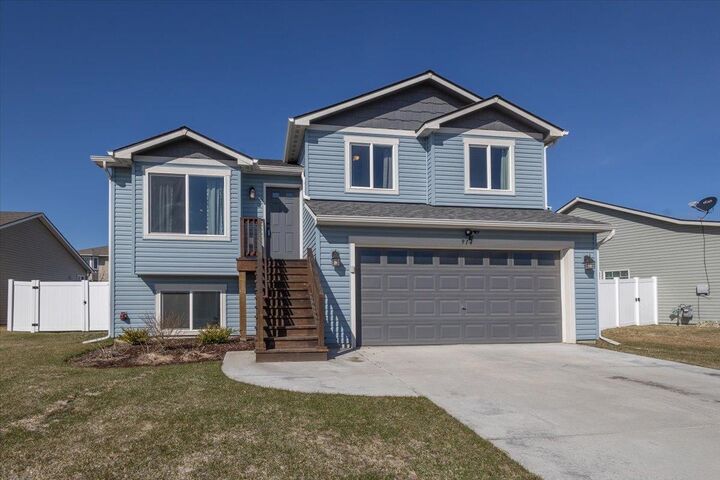 914 S Hazelwood Ct  Airway Heights WA 99224 photo