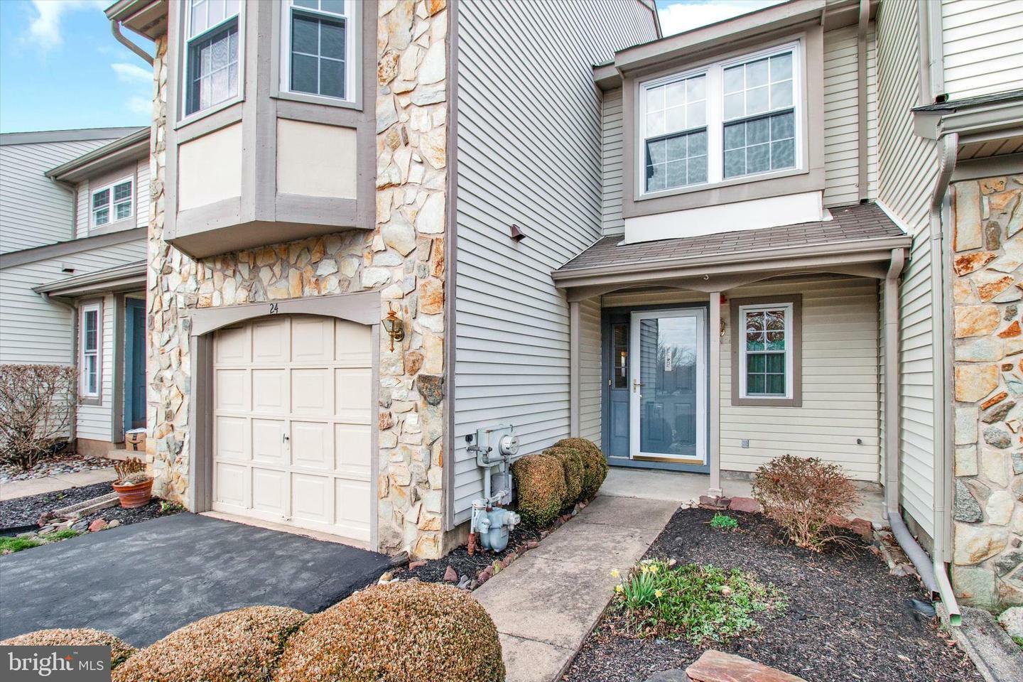 Property Photo:  24 Sassafras Circle  PA 18940 