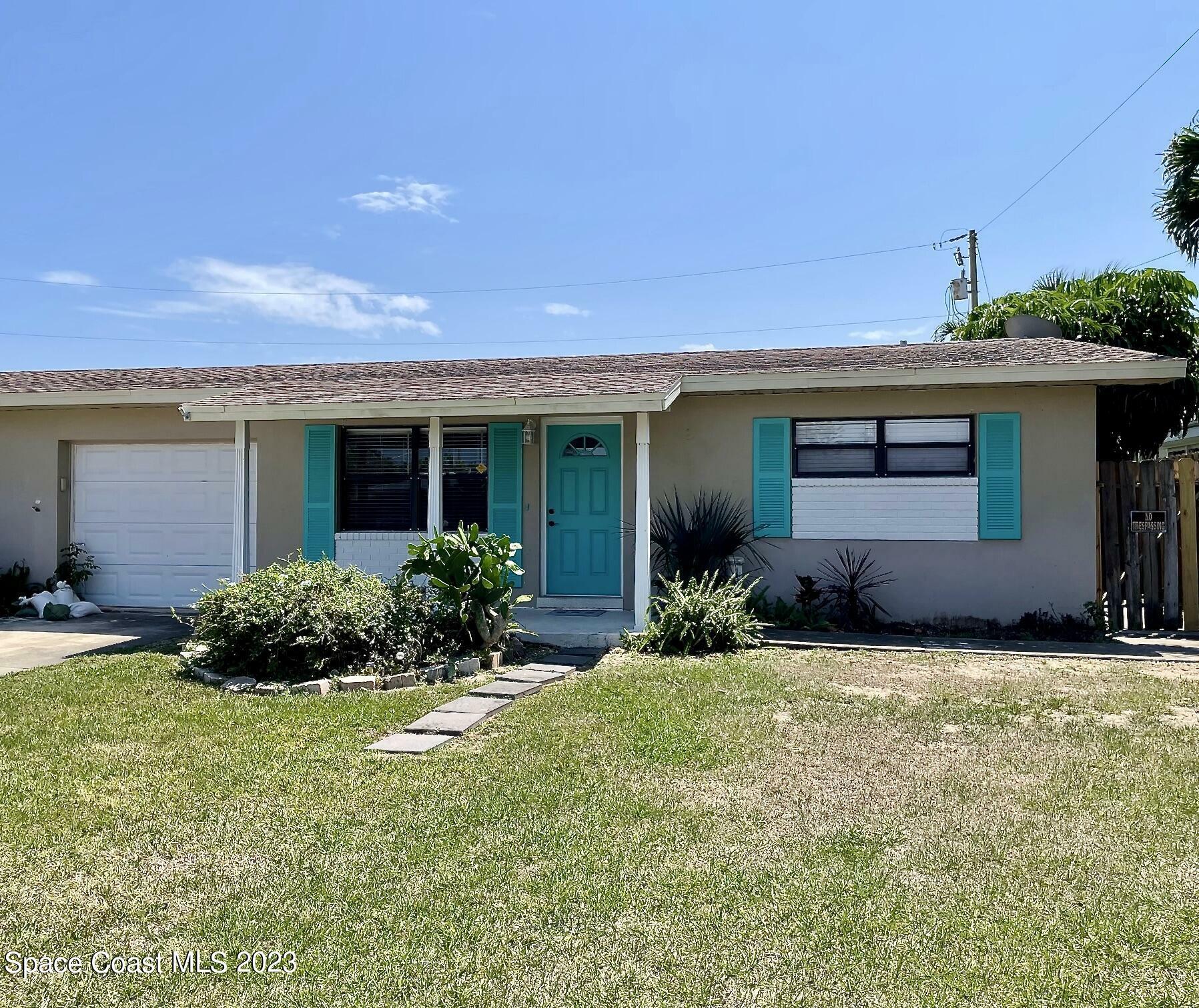 Property Photo:  557 Sheridan Avenue  FL 32937 