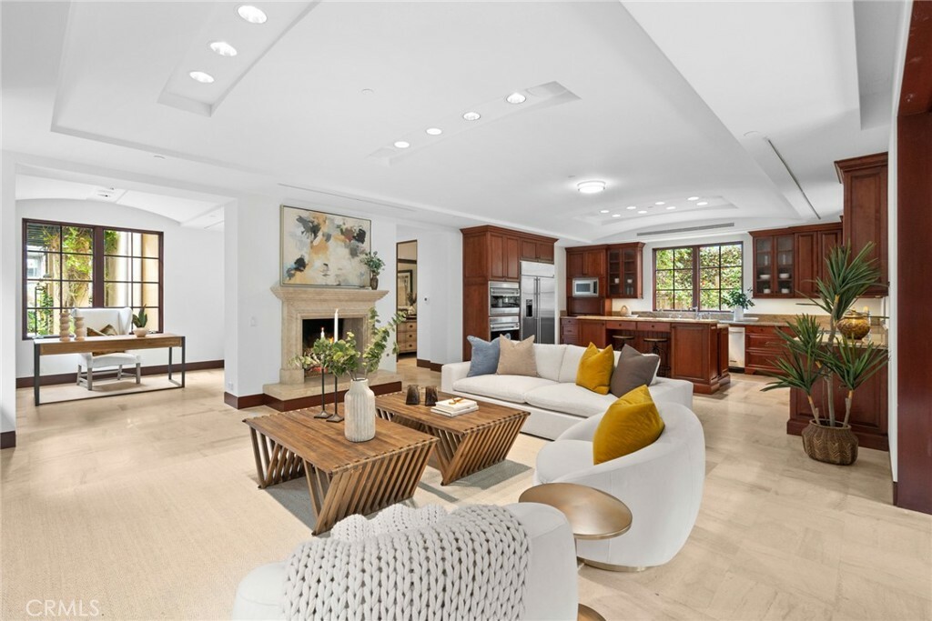Property Photo: 260 Evening Canyon Road CA 92625