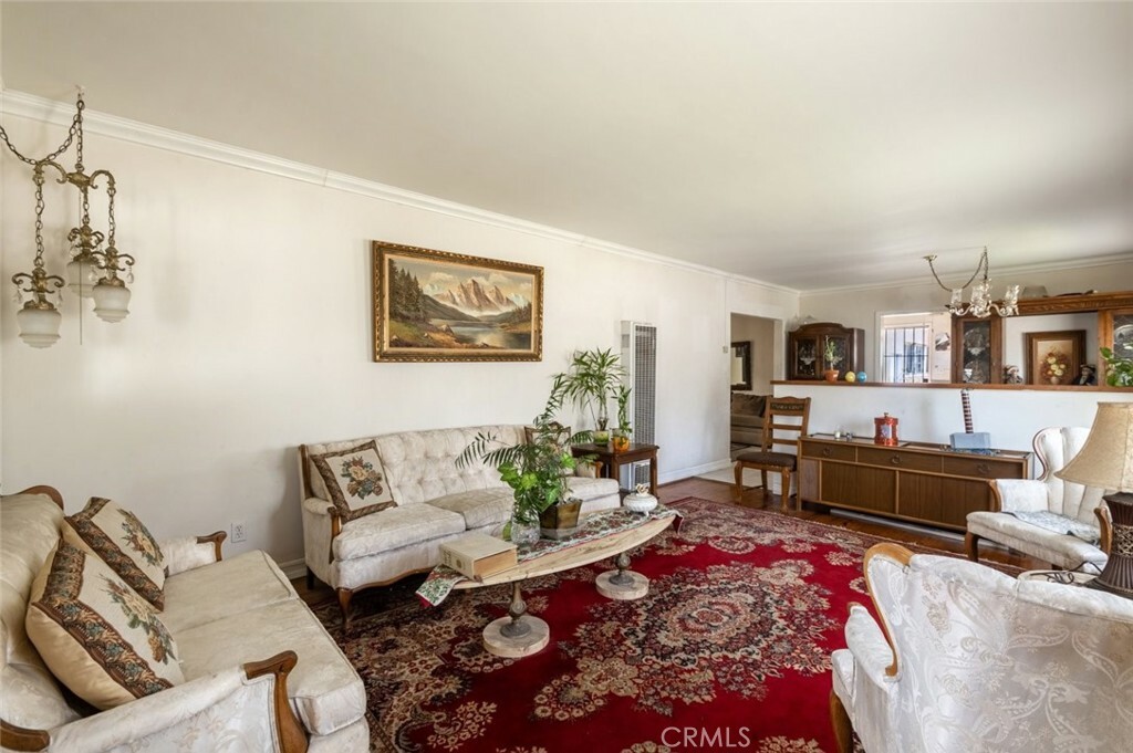 Property Photo: 104 E Victoria Avenue CA 90640