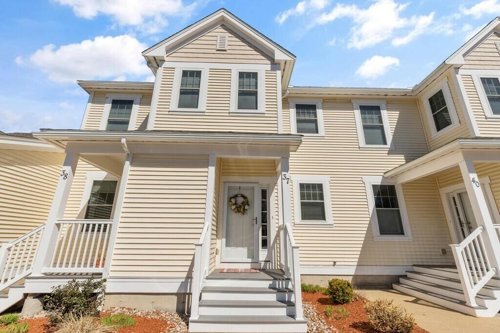 Property Photo: 855 Main Street 37 MA 01801