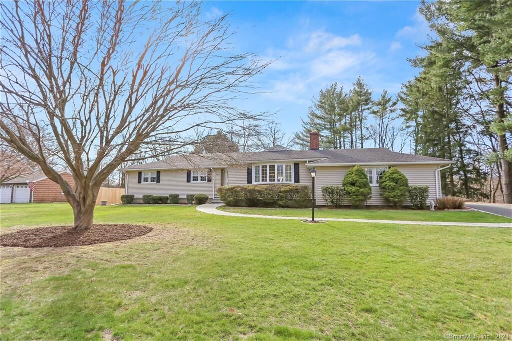 Property Photo:  46 Rutlee Drive  CT 06611 