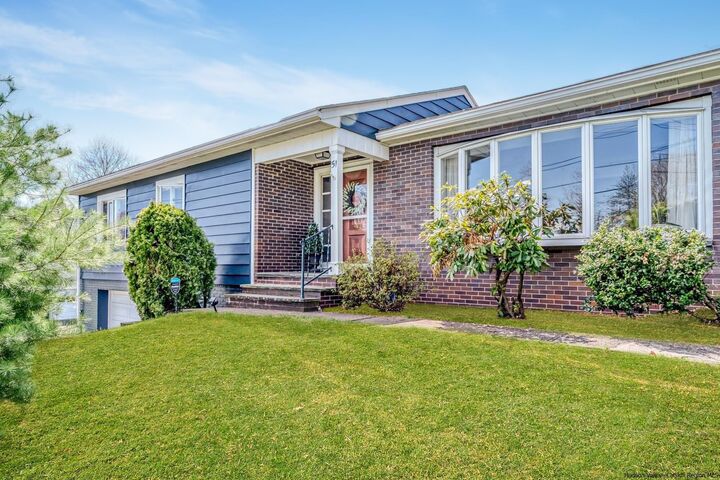 51 Sharon  Kingston NY 12401 photo