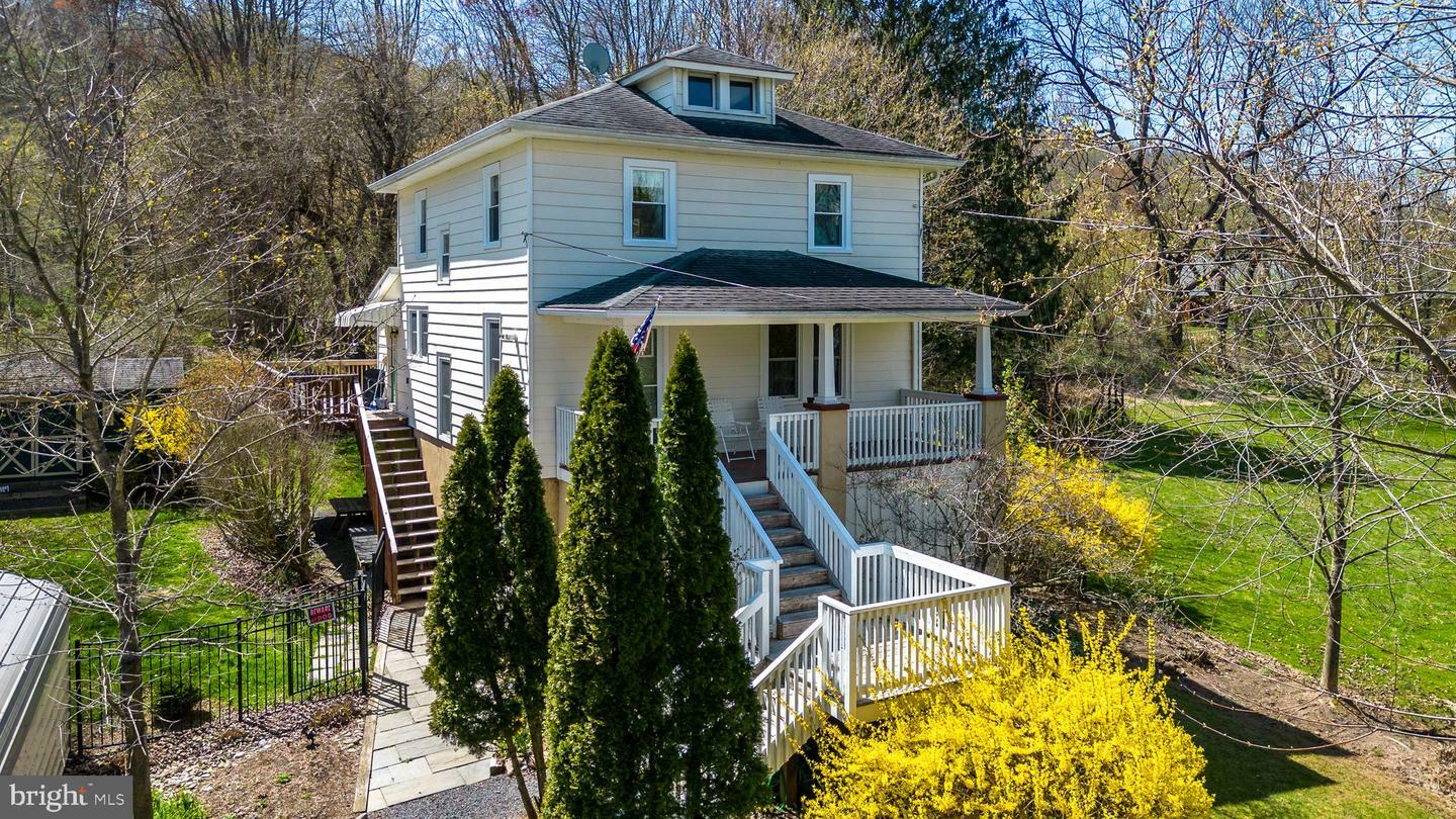 Property Photo:  1430 River Road  PA 18972 