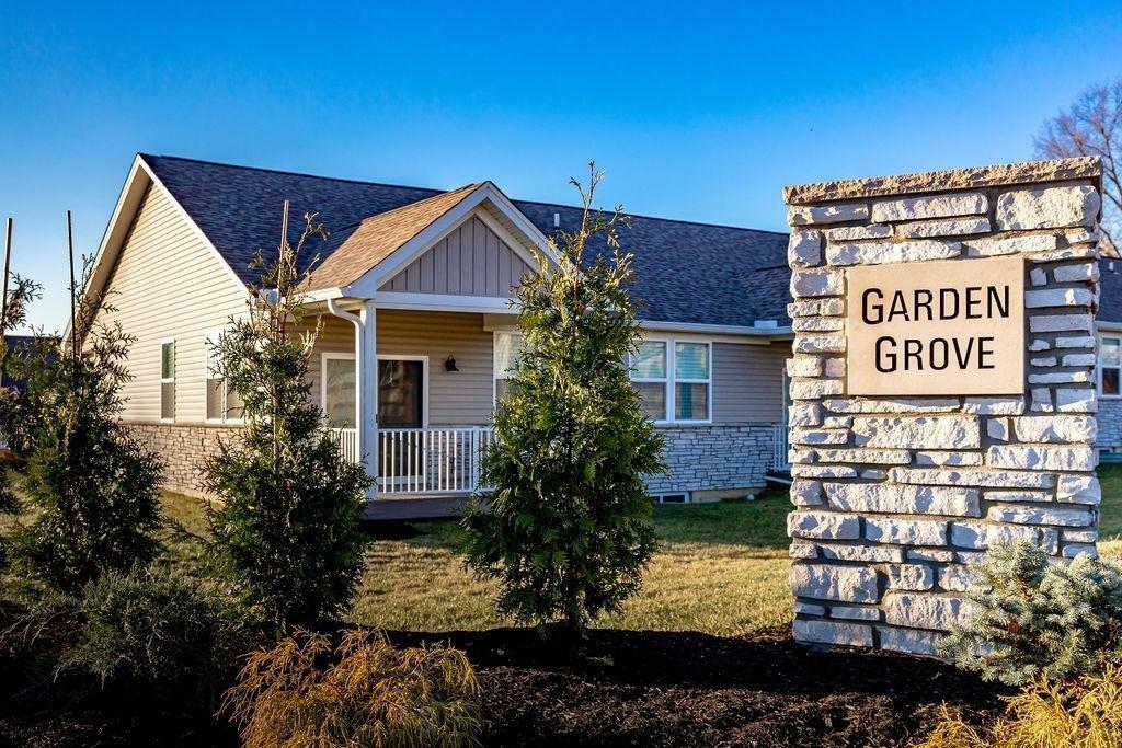 Property Photo:  5010 Garden Grove Lane  OH 45238 