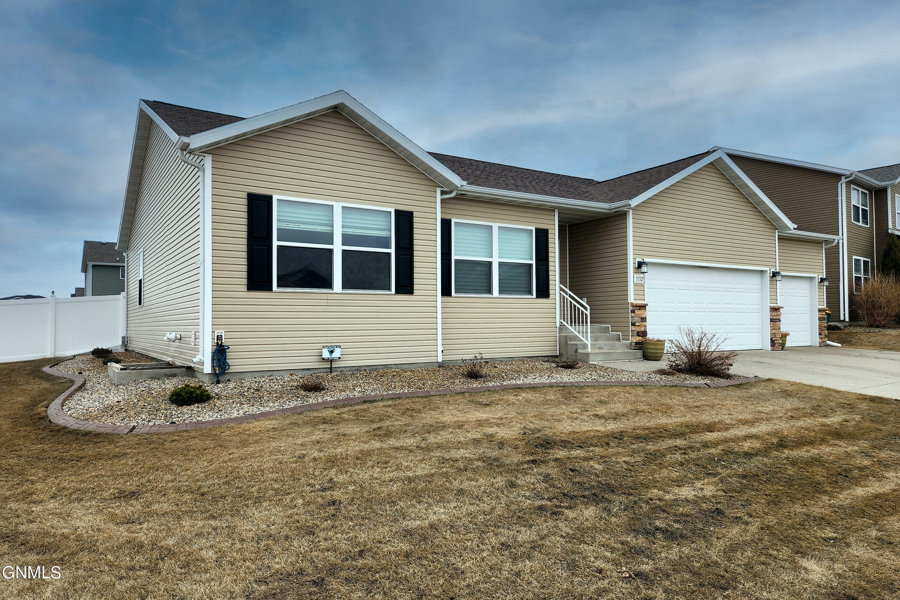 Property Photo:  1132 Mustang Drive  ND 58503 