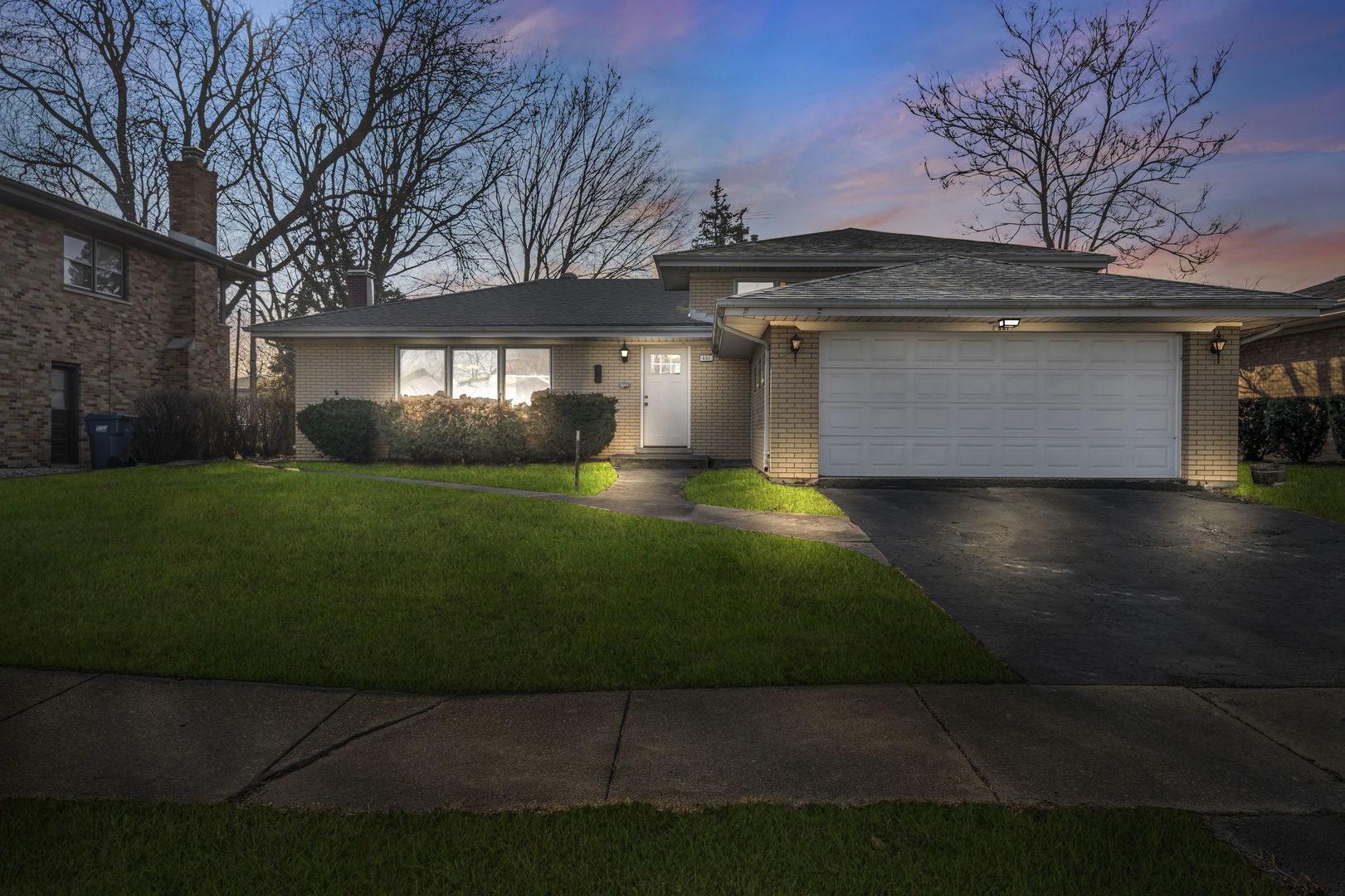 Property Photo: 551 E 167th Street IL 60473