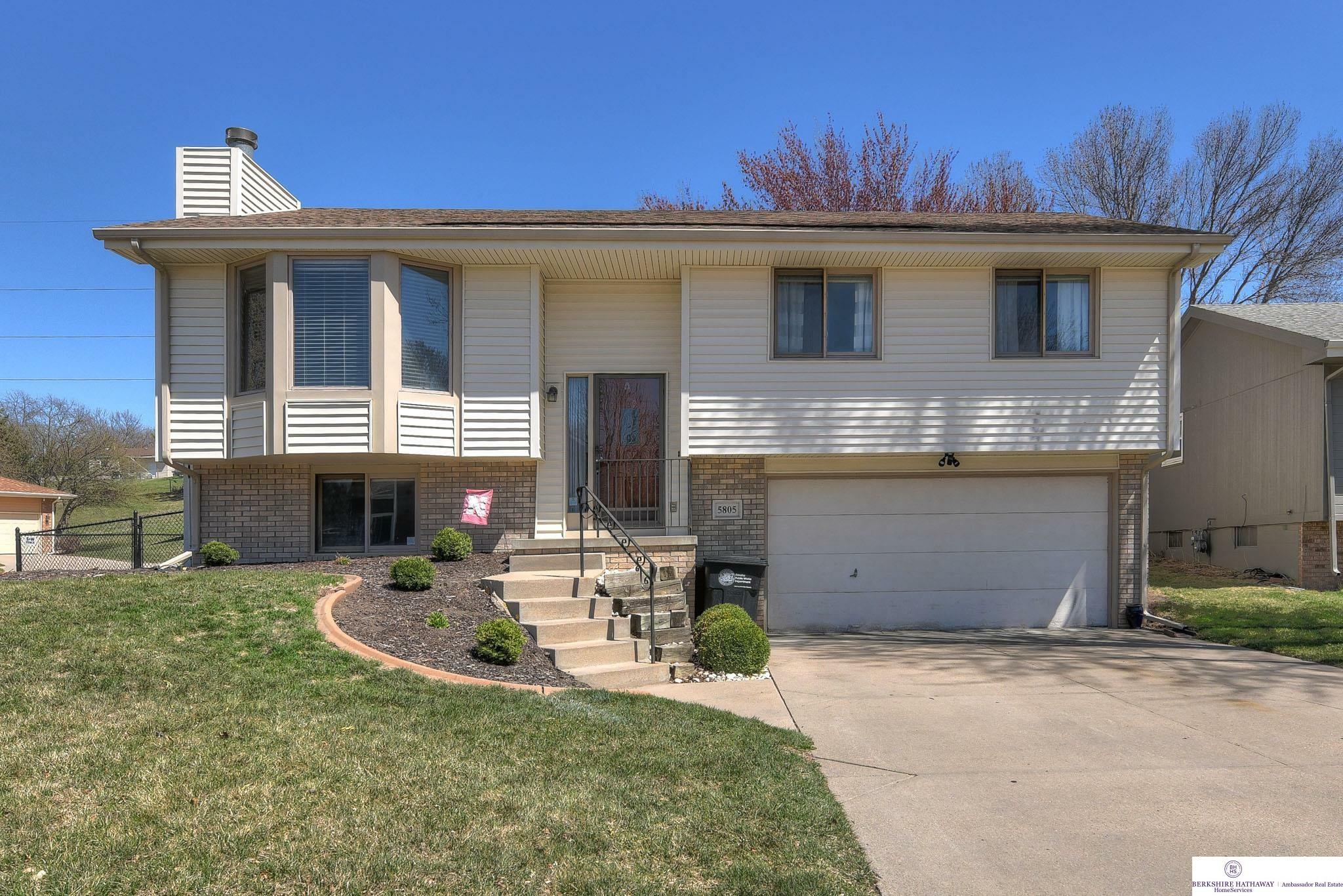 Property Photo:  5805 S 115 Circle  NE 68137 