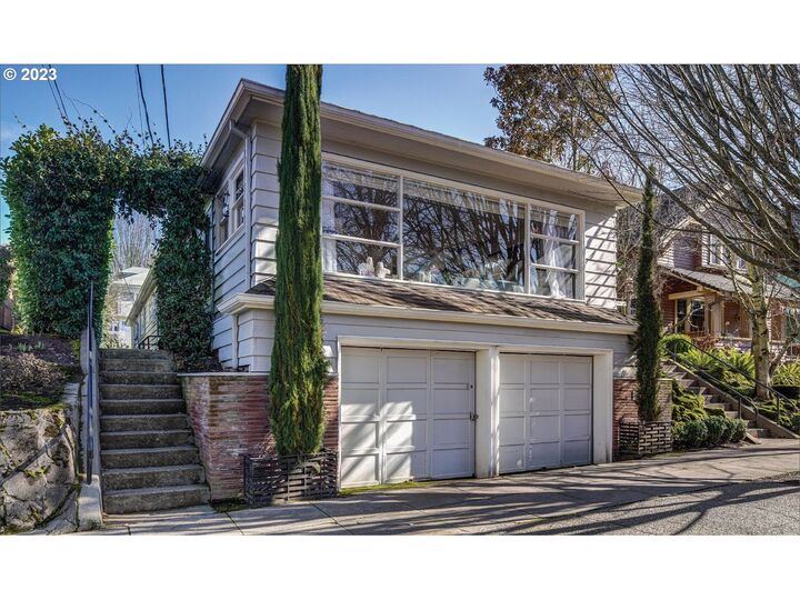 2744 SE 35th Pl  Portland OR 97202 photo