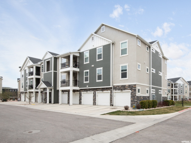 Property Photo: 633 N Sun Peak Dr UT 84059